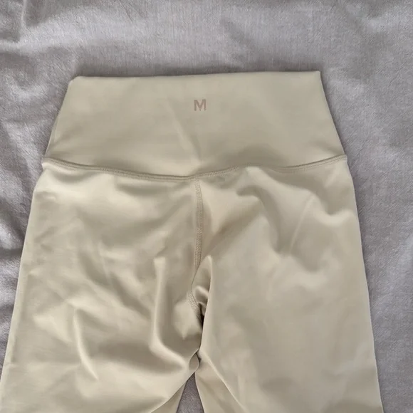 MONDAY BODY Cream High-Waisted Leggings 27 inch - Picture 3 of 4